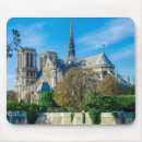 Recherche de cathédrale notre dame tapis souris Église