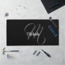 Recherche de trou noir électronique Monogramme