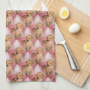 Recherche de marionnettes cuisine linges Chiot
