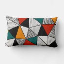 Recherche de triangles colorés coussins Motif