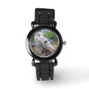 Search for predator watches Bird