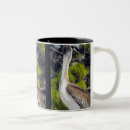 Recherche de pélicans tasses Plumes
