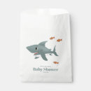 Recherche de baby shark Mignon