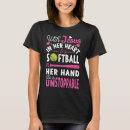 Recherche de softball pitcher tshirts Sa