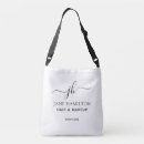 Recherche de logos sur sacs Employee