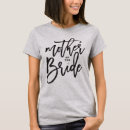 Recherche de minimalist typography tshirts Pour elle