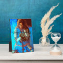 Recherche de symbolique de plaques Femme