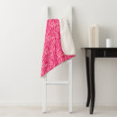 Search for pink tiger blankets Wild