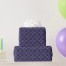 Recherche de coupé papier cadeau Pour elle