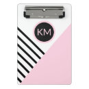 Recherche de pop art porte blocs Monogramme