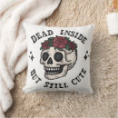 Recherche de style alternatif coussins Pour elle