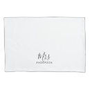 Search for black white pillowcases Script