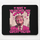 Search for makes friends with the mousepads For girl friend