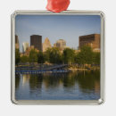 Search for montreal ornaments City