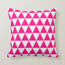 Recherche de triangle rose coussins Moderne
