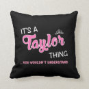 Recherche de prénom coussins Typographie