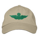 Recherche de médaille casquettes Militaire