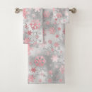 Search for snowflake bath towels Frozen