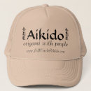 Recherche de pleins casquettes Complètement