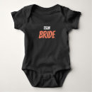 Recherche de célibataire bébé vêtements Fête de célibataire