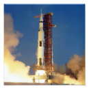 Recherche de fusée saturn v posters Lune