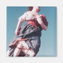 Recherche de costume traditionnel magnets Femelle