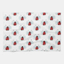 Recherche de coccinelle cuisine linges Illustration