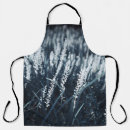 Search for green leaf aprons Closeup