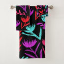 Search for purple flowers bath towels Bold