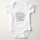 Recherche de feliz bébé vêtements Maman