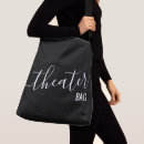 Recherche de actrice accessoires Hollywood
