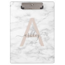 Recherche de chic et chic porte blocs Lettre initiale