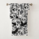 Search for skull bath towels Halloween