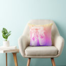 Search for pointed pillows Dance