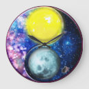 Recherche de symbole de yin et yang horloges Cosmique