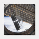 Recherche de vue de fenêtre magnets La terre