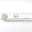 Recherche de photo name plates Monogramme