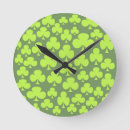 Recherche de shamrock horloges Motif