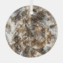 Search for camouflage ornaments Abstract