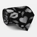 Recherche de lèvres cravates Moderne