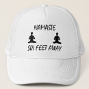 Recherche de six casquettes Humour