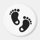 Recherche de pieds bébé magnets Empreinte