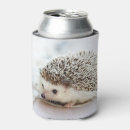 Recherche de hérisson mignon aliments conservation Nature