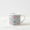 Recherche de triangle tasses Café