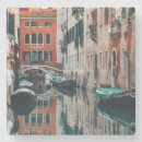 Recherche de masque vénitien dessous de verres Bateau