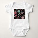 Recherche de broderie bébé vêtements Fleur