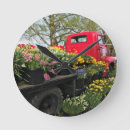 Recherche de camion rouge horloges Bois