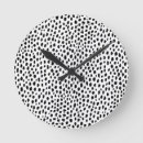 Search for black and white clocks Dog