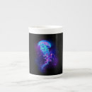 Recherche de couleurs vibrantes tasses Violet