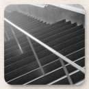 Recherche de escalier dessous de verres Conception